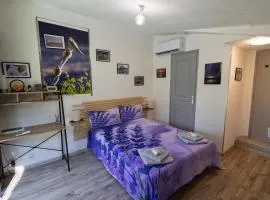 Studio dans le Luberon