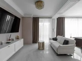 Urban Retreat Studio