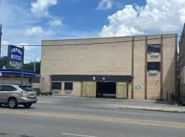 Capital O Empire Motel Chicago I-94