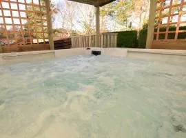 3 Bed in Melrose 76698