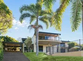 Coastal Family Escape with Pool Balcony and Bay Views