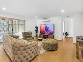 Spacious Family Retreat in Peaceful Parkinson