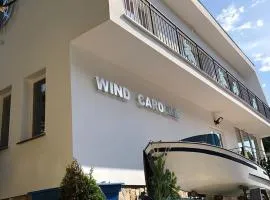 Wind Caroline