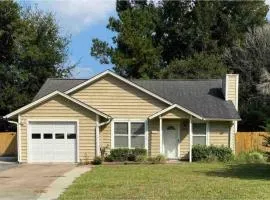 Lowcountry Oasis - 3 bed 2 bath - 5 min to beach