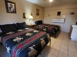 Hill Country Lodge and Mini Storages