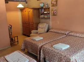 Sagardikoetxea HABITACIONES CON BAÑO EN CASA RURAL