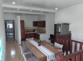 Le Maho AHAVAH, hotel in Trou dʼ Eau Douce