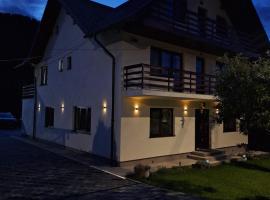 Casa Elena, casa de hóspedes em Ceahlău