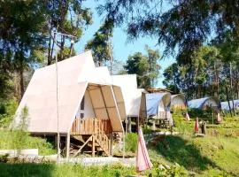 Dieng glamping syari'ah