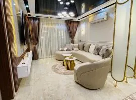 Stylish & Trendy