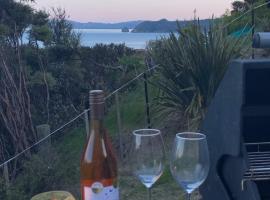 Paradise on the Hill, hotel pro pobyt s domácími mazlíčky v destinaci Tuateawa