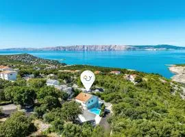 Hidden Pool House With Sea View - Happy Rentals