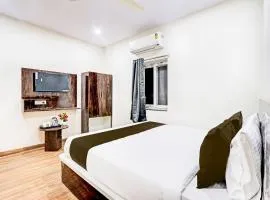 Hotel O RB @ KOMPALLY