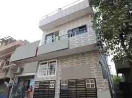 Hotel O Max