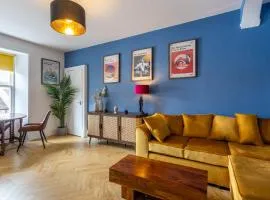 Centre Meadowside Residence