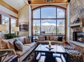 Mountain Majesty Manor