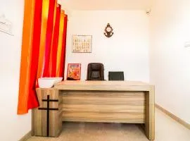 Hotel O Arpit Hotel Jhusi Railway Station