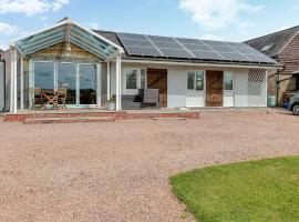 Poplars Cottage, hotel em Usk