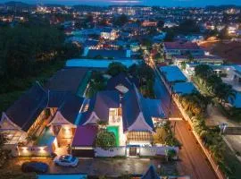 V227 Private 4BR Pool Villa Beaches & Golf Nearby