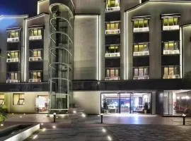 Immersing Hotels & Resort Yunzhu Meiyuan Wuyishan Impression Dahongpao