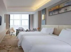 Vienna Hotel Guangdong Zhongshan Xiaolan High-Speed Railway Station