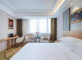 Vienna Hotel Guangzhou Baiyun Airport Huadu Avenue, hotel din apropiere de Aeroportul Internaţional Guangzhou Baiyun - CAN, Huadu