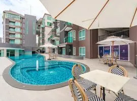 C220 Modern 1BR Pool, Gym, Game Room Cinema