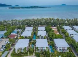 C221 Peaceful Stay Pool,Sauna, Walk to Beach