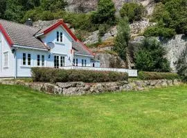Four-Bedroom Holiday Home In Lyngdal