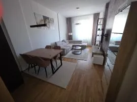 Liman 5 Riverside 209 with Free Private Parking