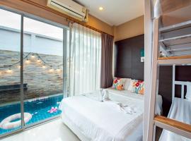 Phirom3 pool villa pattaya, hôtel à Jomtien Beach