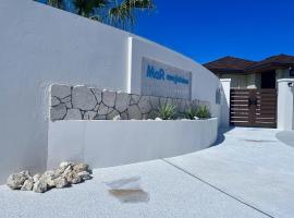 マール淡路島ラグジュアリービーチリゾート, hotel la plajă din Awaji