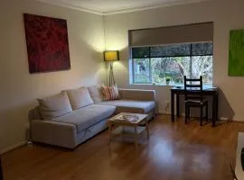 2 Bdrm Walkerville Apartment - Spacious, ducted heating & cooling, centerally located!