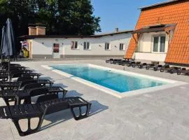 Lovely Home In Kapela