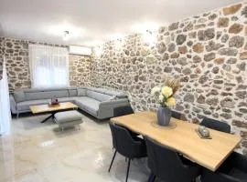 Elysian Stone Apartment II