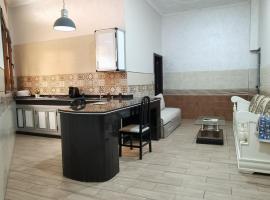 Marhaba, alojamento com cozinha em Nador