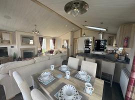 Harrogate Lodge, Bude, ξενοδοχείο σε Poughill