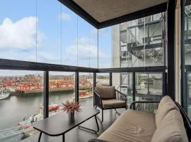 Oceanfront Balcony Apartment