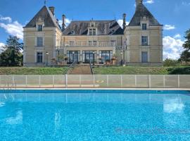 Appartement dans Château exceptionnel, hotel v destinaci Les Forges