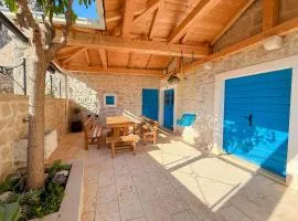 NEW! Holiday Home Retro Stone House