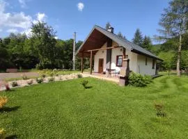 Domki nad rzeką Solinką