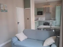 Le Cosy