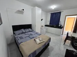Flat completo 1 minuto da feira quartas e domingos