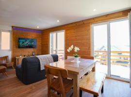 Plein Centre- T2 Premium- 6 couchages-Parking couvert- Netflix-5 mn Télécabine, hotel v destinaci Font-Romeu