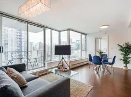 Gorgeous Unit with City Views