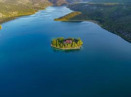 Škarpini dvori, hotel en Ljubotić