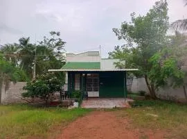 Narpavi House