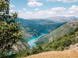 Vidikovac Dubljevici, villa in Pluzine