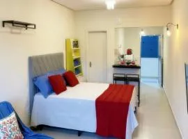 Apartamento novo com garagem e ar condicionado