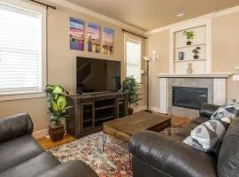 Garfield 2BR - New Build - Foodie-Friendly Stay